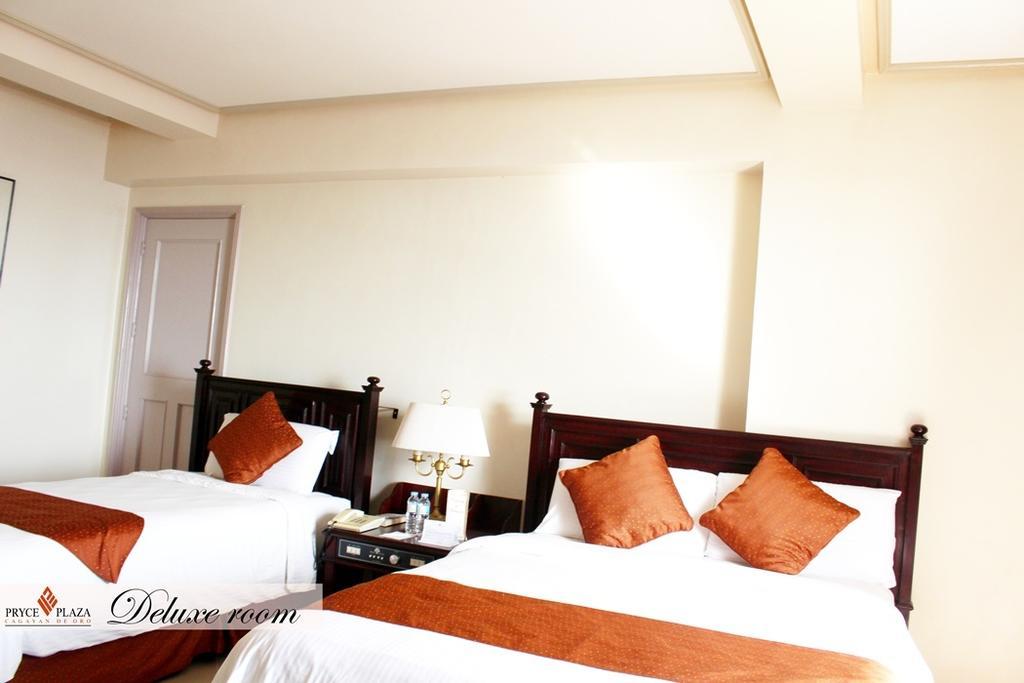 Pryce Plaza Hotel Cagayan de Oro Bagian luar foto